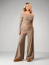OFF-SHOULDER TOP WITH WIDE LEG PANTS