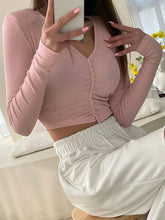 V-NECK BUTTON FRONT TIGHT FITTED T-SHIRT