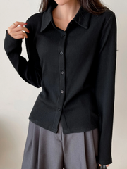 RIBBED KNIT BUTTON FRONT TEE