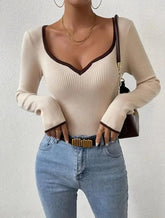CONTRAST BINDING SWEETHEART NECK RIBBED KNIT TOP