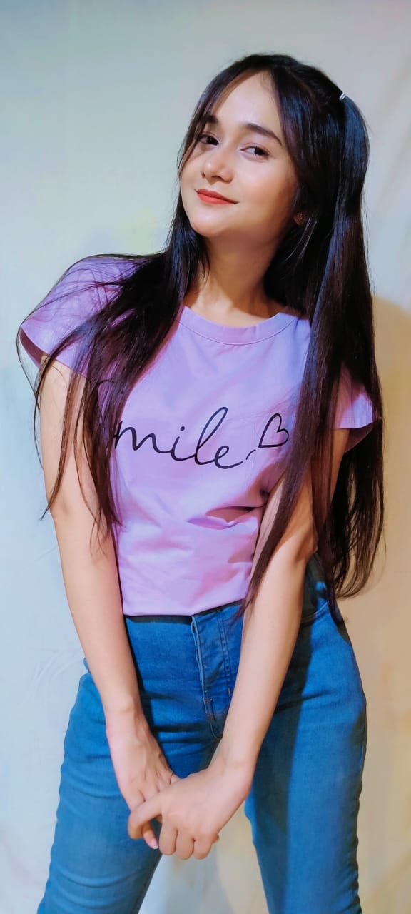 LETTER AND HEART PRINT TEE-LILAC
