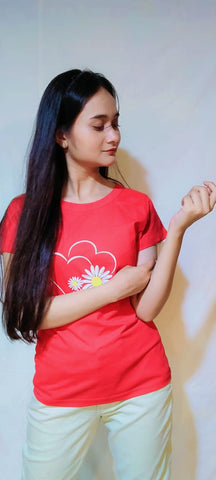 HEART AND FLORAL PRINT TEE-RED