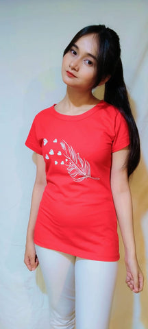 FEATHER AND HEART PRINT TEE-RED