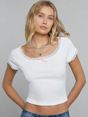 BOW FRONT & LACE TRIM SCOOP NECK TEE