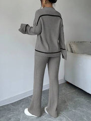 WOMEN CONTRAST STRIPED PRINT TURTLENECK SWEATER AND SOLID COLOR PANTS SET
