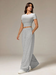 CASUAL CROPPED T-SHIRT AND PANTS