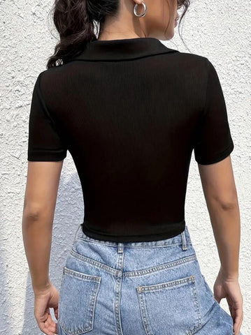 SOLID RIBBED KNIT CROP TEE