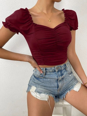 RUCHED FRONT SWEETHEART NECK PUFF SLEEVE CROP TEE