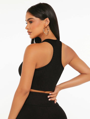 RIBBED KNIT BACKLESS CROP TANK TOP